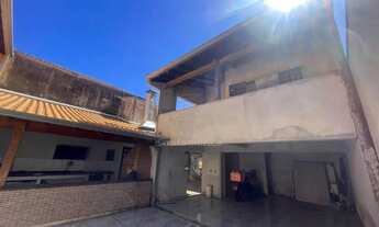 Imagem 3: Sobrado para alugar com 3 quartos na Região Norte de Londrina próximo ao Norte Shopping