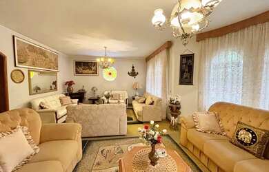 Imagem 6: Sobrado para venda com 5 dormitórios, 2 suítes, salão de festas, piscina com cascata e áre