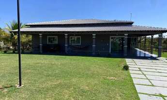 Imagem: Casa em condomínio na beira do Lago do