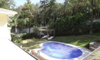 Imagem: Casa de condomínio em Alameda Miruna