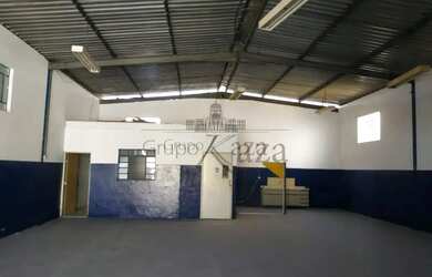 Imagem 2: Oportunidade - 2 Galpões Comerciais - 2 Casas - Cidade Morumbi - 600m²