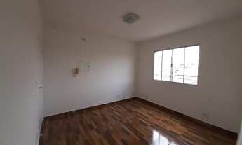 Imagem 5: Apartamento com 2 dormitórios para alugar, 79 m² por R$ 1.200,00/mês - Jardim Kuabara - Ta