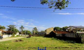 Imagem 2: Terreno esquina frente a rodovia