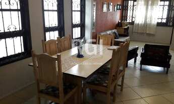 Imagem 6: Porto Alegre - Casa Padrão - Cavalhada