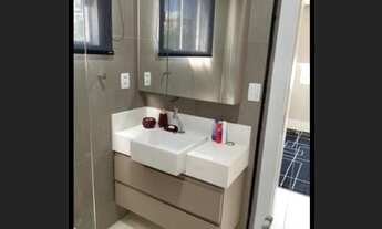 Imagem 2: Casa no bairro de Camboinhas, sendo 3 suítes, lavabo , e 4 vagas de garagem em Niterói