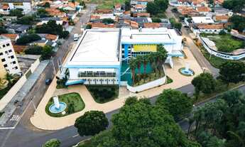 Imagem: Prédio/Edifício inteiro para venda com