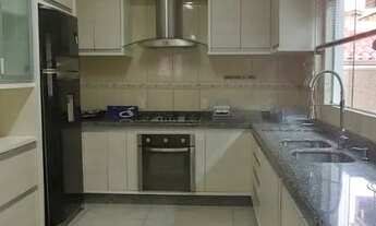 Imagem 3: Vende-se belíssimo sobrado na Praia em SC