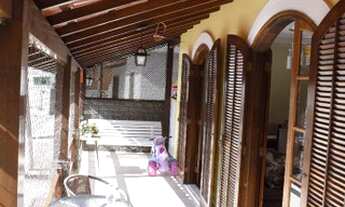 Imagem: Sobrado para venda tem 165 metros quadrados