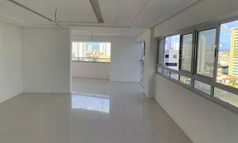 Imagem 3: Apartamento um por andar / Maurício de Nassau