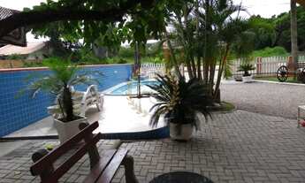 Imagem 5: Residencial com 04 casas e piscina em Bombas