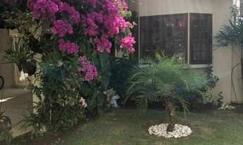 Imagem 4: Casa de condomínio térrea para venda tem 200 metros quadrados com 4 quartos