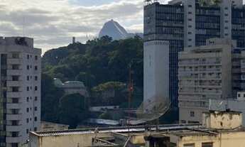 Imagem 2: Amplo flat mobiliado, varandão vista Cristo, arrumação diária, 1 vaga, no metrô de Botafog