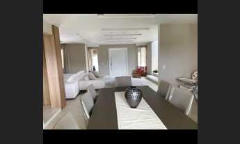 Imagem 6: Casa no bairro de Camboinhas, sendo 3 suítes, lavabo , e 4 vagas de garagem em Niterói