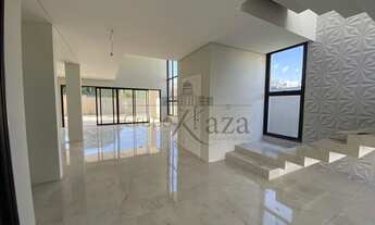 Imagem 2: Casa Condomínio - Jardim do Golfe - Condomínio Jardim do Golfe - 4 Dormitórios - 450m²