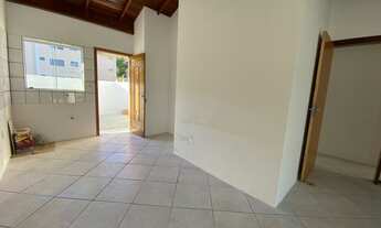 Imagem 7: Casa com enorme terreno