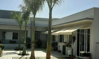 Imagem 3: Fazenda/Sítio/Chácara para venda possui 300 metros quadrados com 4 quartos