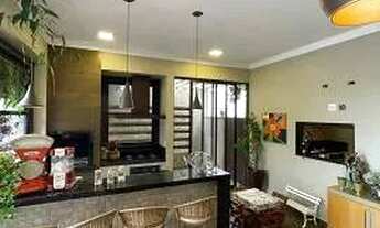 Imagem 7: Casa de condomínio térrea para venda tem 330 metros quadrados com 3 quartos