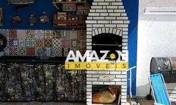 Imagem 2: Sobrado com 3 dormitórios à venda, 200 m² por R$ 750.000,00 - Piracangaguá - Taubaté/SP