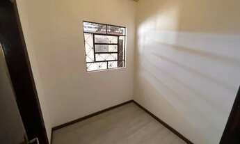 Imagem 3: CASA COMERCIAL - ÓRFÃS