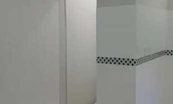 Imagem 2: Alugo linda Kitinete -toda reformada - colada na estrada do iaraquã