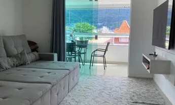 Imagem: Procuro menina para dividir apartamento