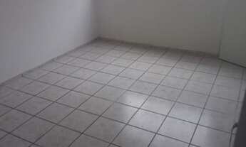 Imagem 2: Apartamento com 3 dormitórios para alugar, 90 m² por R$ 1.599,03/mês - Fátima - Fortaleza