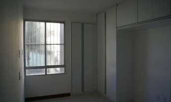 Imagem 6: Jardim Armação 2/4 Suíte Dependência Garagem Perto da Orla 90m²