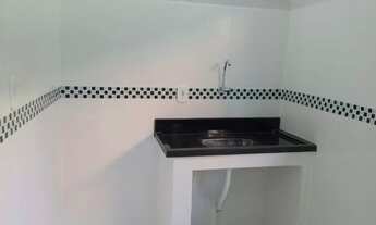 Imagem: Alugo linda Kitinete -toda reformada - colada