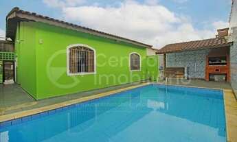 Imagem: CASA à venda com piscina e 3 quartos em