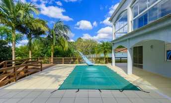 Imagem 5: Casa de luxo em condomínio - Parque Tingui