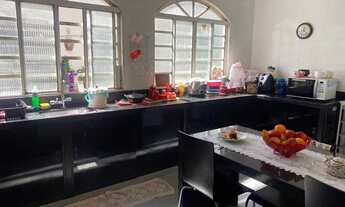 Imagem 2: Vendo sobrado com casa nos fundos