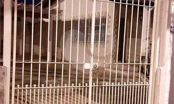 Imagem 3: Casa térrea em bairro residencial com 03 dormitórios, 02 salas, 02 banheiros, garagem para