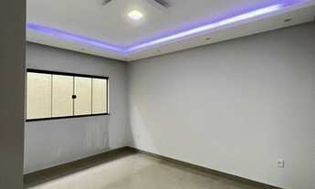 Imagem 4: Casa para venda tem 180 m² com 3 quartos em Moinho dos Ventos - Goiânia - GO
