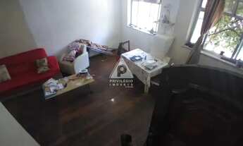 Imagem 3: CASA DE VILA DUPLEX COM TERRAÇO EM BOTAFOGO AO LADO DO METRÔ