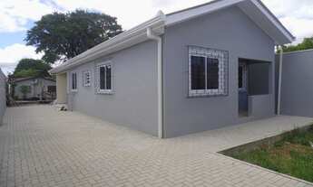 Imagem: Casa em terreno compartilhado com 3 dormitórios