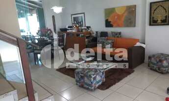 Imagem 5: Casa à venda, 3 quartos, 1 suíte, 3 vagas, Vigilato Pereira - Uberlândia/MG