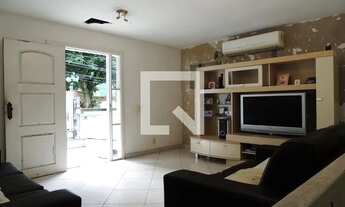 Imagem 3: Casa de Condomínio para Aluguel - Anil, 3 Quartos, 407 m2