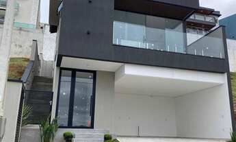 Imagem: Sobrado à venda no bairro Fazenda Rodeio