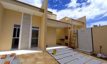 Imagem: Belíssima casa com 03 suítes, por trás