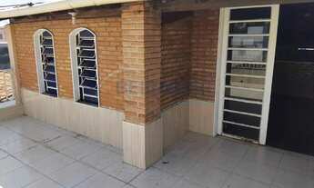 Imagem 2: Casa/Parte Superior de Sobrado com 3 Quartos e Vaga de Garagem para Locação, no Guará! Age