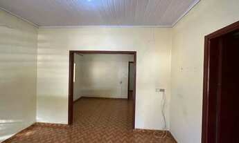 Imagem 5: Casa à venda em Ibiporã, Centro, com 3 quartos, com 98 m²