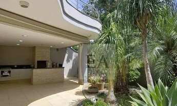 Imagem: Casa com 4 suítes à venda, 215 m² por