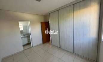 Imagem 4: Apartamento com 3 quartos sendo 1 suíte, disponível para locação no bairro Tubalina em Ube