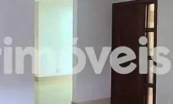 Imagem 4: Sobrado 4 quartos na QE 28, Conjunto G - Guará II