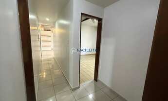 Imagem 6: Apartamento à Venda no Adrianópolis,Amplo, Bem Localizado e com Potencial de Reforma-Manau