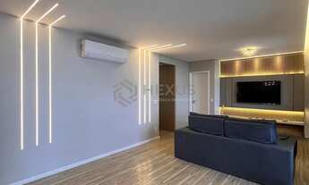 Imagem 3: Apartamento reformado com varanda gourmet e lazer em prédio novo a uma quadra da Praia das