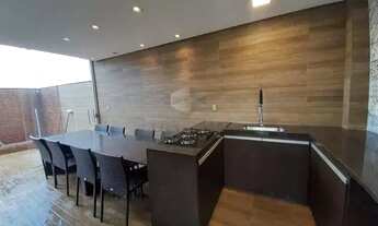 Imagem 3: Área privativa de 3 quartos em prédio com elevador