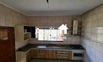 Imagem 3: Casa de 4 Quartos na ARSE 92 (906 Sul) Em Frente à Praça