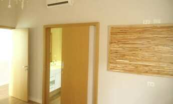 Imagem 6: Casa de condomínio para venda tem 327 metros quadrados com 3 quartos