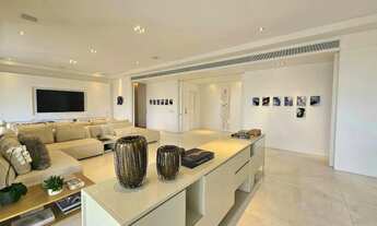 Imagem 2: Apartamento à Venda 400 m², 4 Suítes , 5 Vagas por R$ 9.700.000,00 - Moema - São Paulo/SP